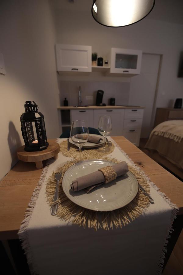 Gite De Charme Haut De Gamme Avec Jacuzzi Et Sauna Privatifs Donzere Ngoại thất bức ảnh
